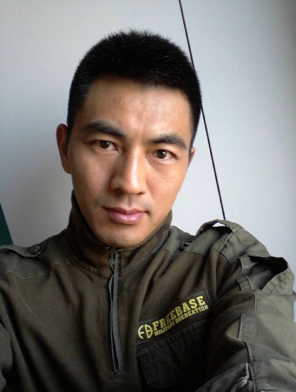 鐵血柔情的第二张照片--新界蓝颜知己交友网